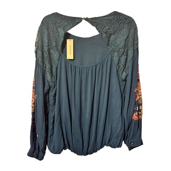 NWT Blue Rain Blue Comfy Lace Floral Embroidered Balloon Sleeve Blouse Top Large - Picture 2 of 8